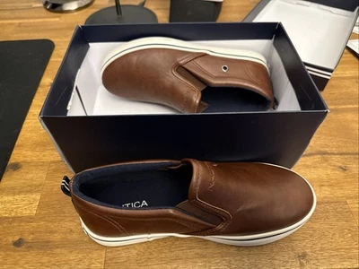 Nautica Kids Slip-On Loafer Shoe Athletic Sneaker  Akeley Size 2 Brown - Image 1 of 2