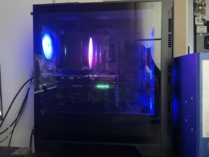 Gaming PC AMD Radeon RX 7600 XT 16 GB | AMD Ryzen 5 5600 - Bild 1 von 7