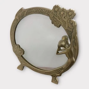Espejo de mesa vintage Art Nouveau de latón dama del lago espejo de mesa independiente 9" - Imagen 1 de 8