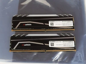 Mushkin 16GB (2 x 8GB) Enhanced Redline DDR4-4000 (PC4-32000) MLA4C400JNNM8GX2 - Picture 1 of 2