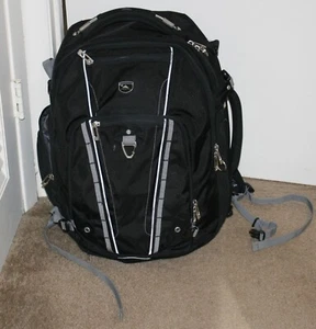 High Sierra TSA Backpack Black Carry-On - Picture 1 of 10