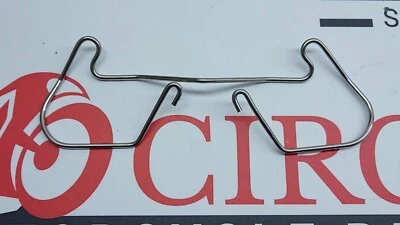 TRIUMPH AMERICA, SPEEDMASTER Top Yoke Wire Cable Guide T2047026 - Изображение 1 из 4