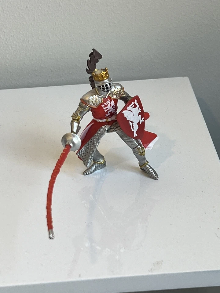 Figura con lanza PAPO Era Medieval Rojo y Blanco Rey Dragón Caballero 2006 Foto 1 de 3