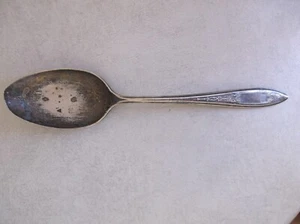 Cuchara de mesa vintage plateada con M Rogers Oneida Ltd - Imagen 1 de 5