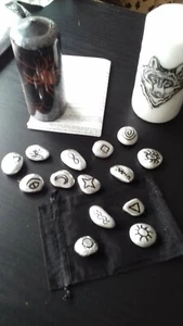 Hexen Orakel in Chrom Hexen Steine mit Anleitung + schamanische Beigaben/Rituale - Bild 1 von 6