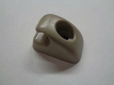 Clip para parasol Cadillac Deville 1994-1999 OEM 12481289 SV1 Foto 1 de 2