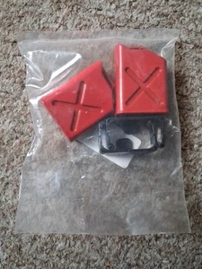 2 Fuel Oil can -Jerry can- fuel can with holder for 1:10 RC Axial TRX4 - Picture 1 of 2