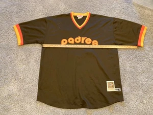 Mitchell & Ness San Diego Padres Cooperstown Collection MLB Throwback Size 56 - Picture 1 of 11