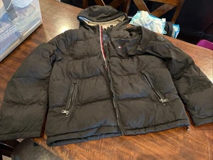 Tommy Hilfiger Black Zip Front Insulated Hooded Puffer Jacket Men's Large - Picture 1 of 10