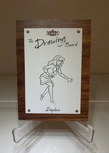 DAPHNE 2025 Fleer Scooby-Doo THE DRAWING BOARD #4 - Picture 1 of 2