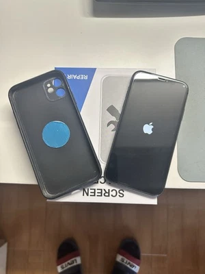 Apple iPhone 11 - 128GB - Nero (Senza operatore) A2221 (CDMA + GSM) - Immagine 1 di 4