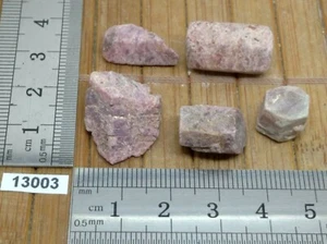 KONVOLUT RUBIN roh Korund unbehandelt Mineralien Lithotherapie Edelstein Reiki - Bild 1 von 2