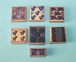 Lot de 7 tampons anciens école en bois animaux numération 3,5 cm scrapbooking - Picture 1 of 1