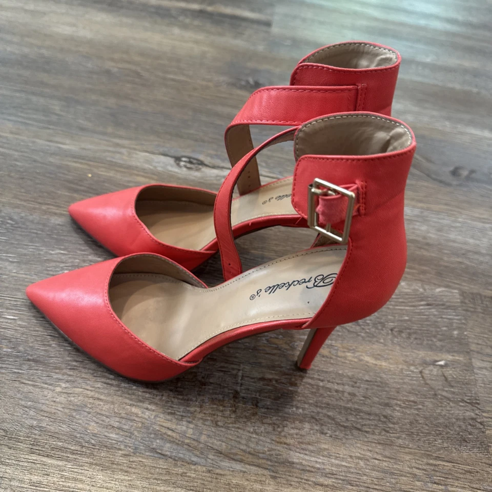 Tacones Breckelles Isabel Talla 8.5 Foto 1 de 4