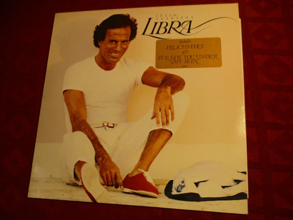 LP JULIO IGLESIAS Libra STEREO CBS 26623 HOL 1985 - Bild 1 von 1