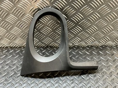 REJILLA ANTINIEBLA DELANTERA DERECHA BMW SERIE I3 I01 ORIGINAL N/S 7296826 2014-2016 Foto 1 de 4