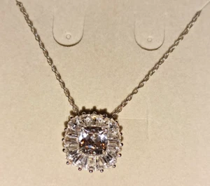 Collana Zales in argento sterling a forma di sunburst nuova con scatola - Foto 1 di 2