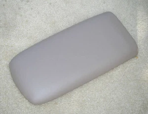 TAN FORD EXPLORER MOUNTINEER SPORT TRAC ARM REST CONSOLE LID 95 TO 01 REPAIR KIT - Picture 1 of 1