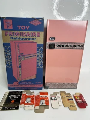 VINTAGE WOLVERINE NO. 186 PINK TOY FRIGIDAIRE REFRIGERATOR - NEW IN BOX - Image 1 of 4