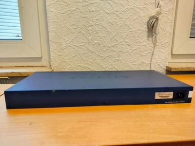 Netgear ProSafe FS750T2 48-Port 10/100 Smart Switch + 2 Gigabit Ports (V3 1143) - Bild 1 von 4