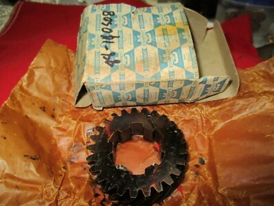 Triumph TR3B, TR4, TR4A, TR250, TR6, коробка передач 2-я передача новый из старых запасов Stanpart 140508 - Изображение 1 из 4