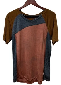 SmartWool Women's M Merino Sport 120 Ultralite Mountain Bike Short Sleeve Tee - Picture 1 of 8