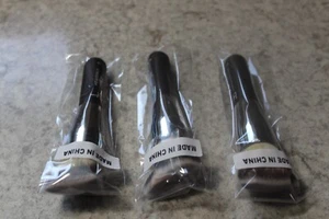 3x IT COSMETICS Heavenly Luxe Solid Serum Foundation Brush #29 Lot 3 Travel Size - Picture 1 of 4