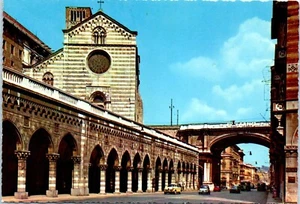 20th Septembre Street and S. Stefano Church. Genoa, Italy Postcard - Picture 1 of 2