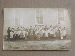 RPPC Photo Postcard 1914 - 1916 Brooks Wisconsin School Children -Near Oxford WI - Picture 1 of 3