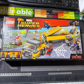 LEGO 76067 Marvel Super Heroes Tanker Truck Takedown Factory NEW SEALED