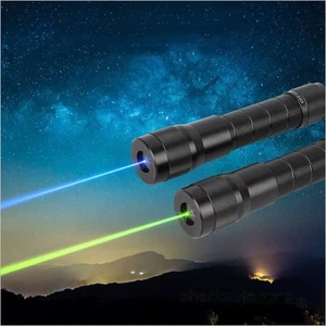 520nm Waterproof Laser Pointer Visible Laser Beam Diving Depth of 100M US - Picture 1 of 9