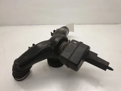 Conjunto de tubo resonador filtro de aire Lexus LS460 2008 4,6 L 8 cilindros  Foto 1 de 4