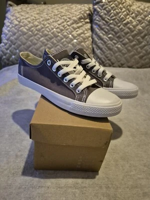 Soul & Co Womens Size 5 - Image 1 of 4