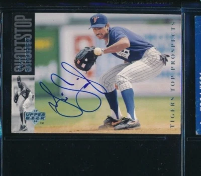 1994 Upper Deck #129 Yuri Sanchez Generals Signed Autograph (DO34) SWSW6 - Image 1 of 2