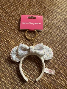 Tokyo Disney Resort Minnie Ears Sequin White Headband Keychain from Japan New - Picture 1 of 3