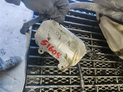 TRANSMISSION OIL COOLER DG9Z7A095A 2017 FORD FUSION Foto 1 de 4