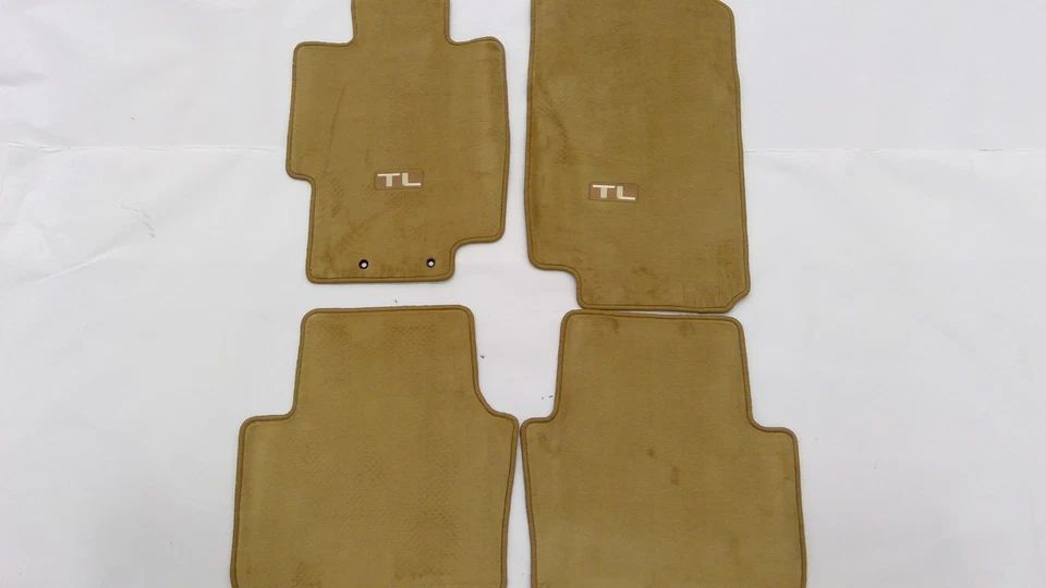 JUEGO ALFOMBRILLAS ACURA TL 05-06 83600-SEP-A11ZC - NUEVO OEM Foto 1 de 1
