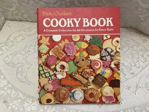 Vintage Betty Crocker Cooky Cookbook 1974 Print Of 1963 1st Hardback EUC - Picture 1 of 7