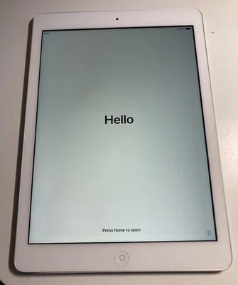 APPLE IPAD AIR 32GB &  WiFi SILVER/WHITE MODEL MD789LL/A  IPAD A1474 - Working - Image 1 of 3