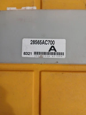 2005 英菲尼迪 G35 座椅控制模块 #28565AC700 — 第 1/3 张图片