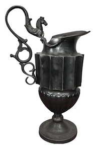 SILVER JUG. CHISELED SILVER. PUNCH. EUROPE (?) 18E-19E CENTURY - Picture 1 of 1