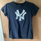 NY Yankees Blue Navy T-Shirt Tee Women Medium M Logo New York G-III Sports