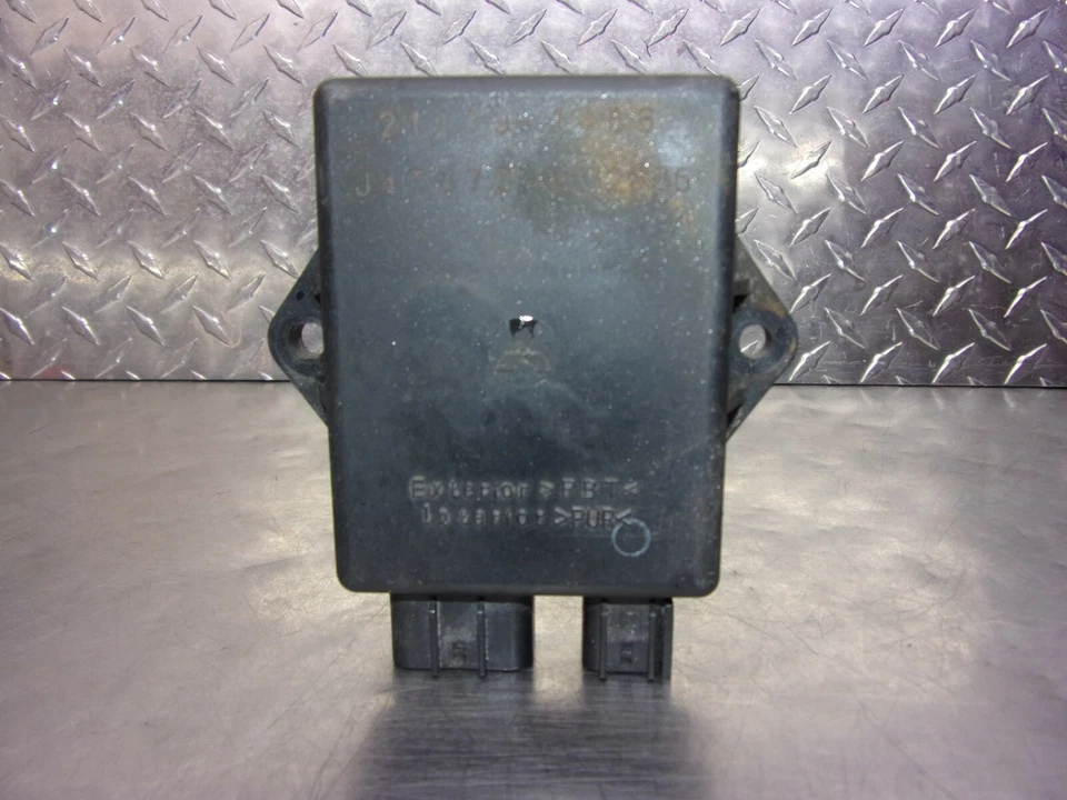 714 B KAWASAKI VULCAN EN 500 EN500 2000 OEM CDI Foto 1 de 4