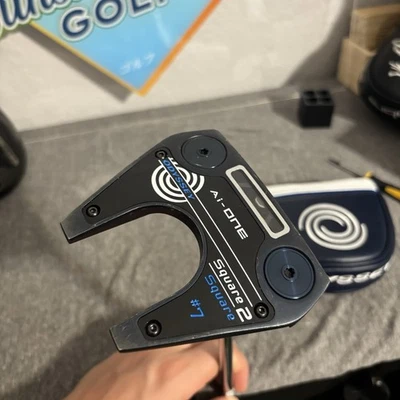 Putter Odyssey Ai-One Square-2-Square #7 + cubierta - 35" Foto 1 de 4