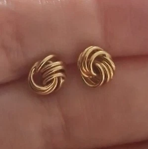 Vintage 9ct Yellow Gold Celtic Knot Twist Love Knot Stud Earrings 7mm Gift - Picture 1 of 3