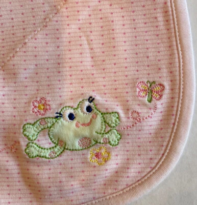 Manta Little Me Baby Rosa Lunares Rana Recibiendo Lovey Algodón Tejido Envoltura Foto 1 de 4