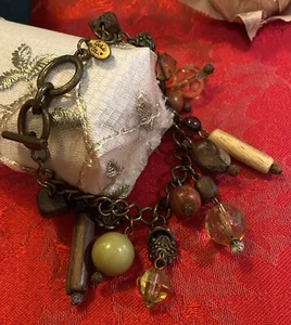 cookie lee charm bracelet In Natural Tones - Picture 1 of 7