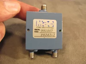MAC TECHNOLOGY Model# P8242-2, 2 Port POWER DIVIDER/COMBINER SMA, 3-5 GHz<407> - Picture 1 of 5
