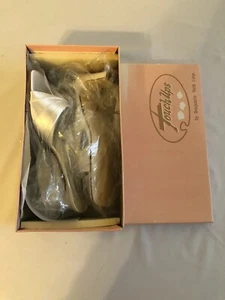 Touch Ups Benjamin Walk Shoes Katherine Womens 8.5 Slip On Heels W/box - Picture 1 of 4