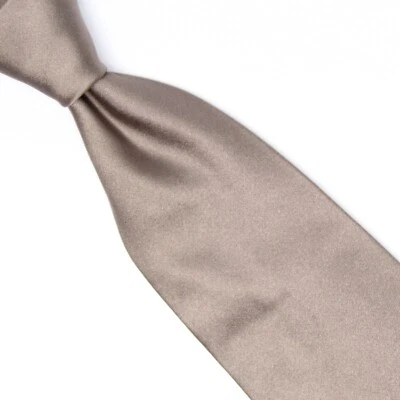 Corbata Ralph Lauren etiqueta púrpura para hombre de seda gris platino liso corbata Inglaterra Foto 1 de 4